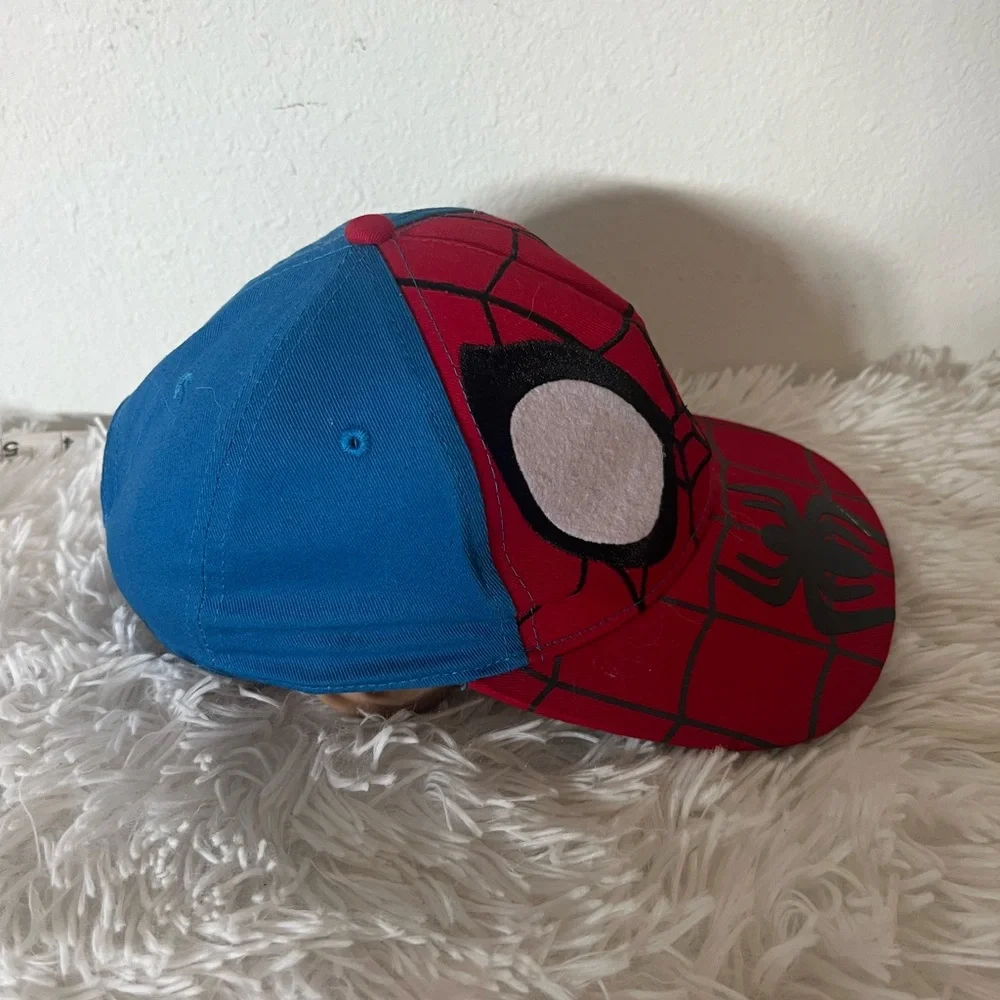 Marvel Kids Spider-Man Red and Blue Cap with Black Spider Detail NWOT - Picture 3 of 6